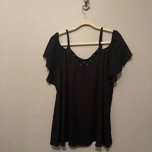 Torrid size 2 lightweight cold shoulder top